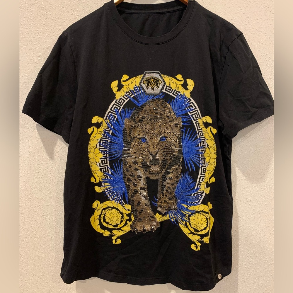 Laverita Black Graphic Tee with Rhinestone Leopard Design